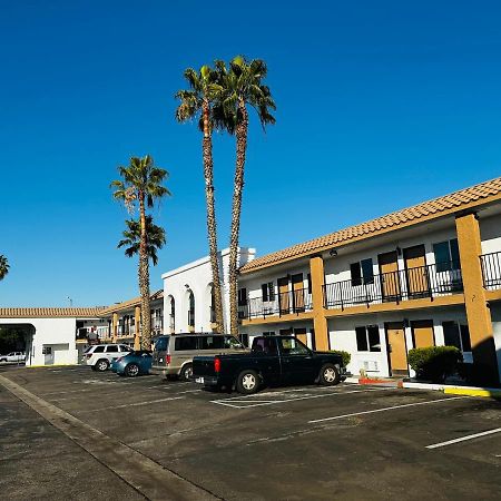 Casa Blanca Express & Suites Cypress Buena Park - Anaheim Area Экстерьер фото